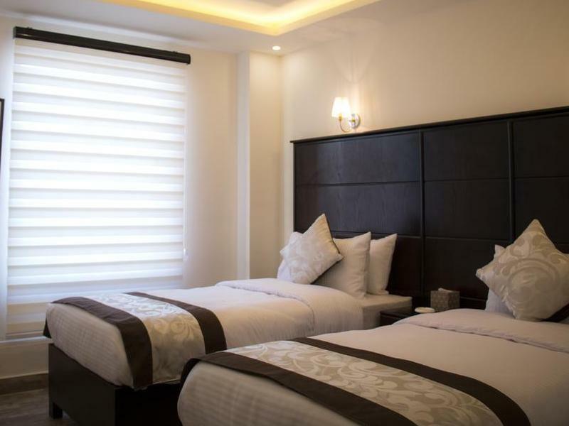 London Bridge Hotel Amman Exterior photo